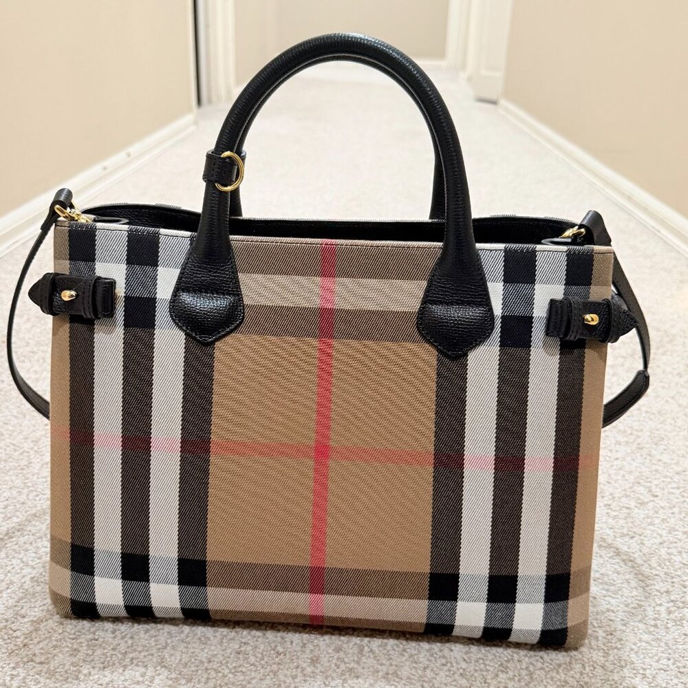 Burberry the Banner tote medium size